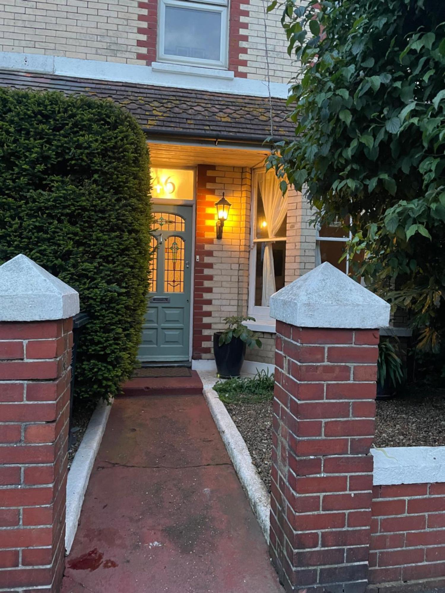 3 Bed Home Sleeps 6 Free Parking Brighton Exterior photo
